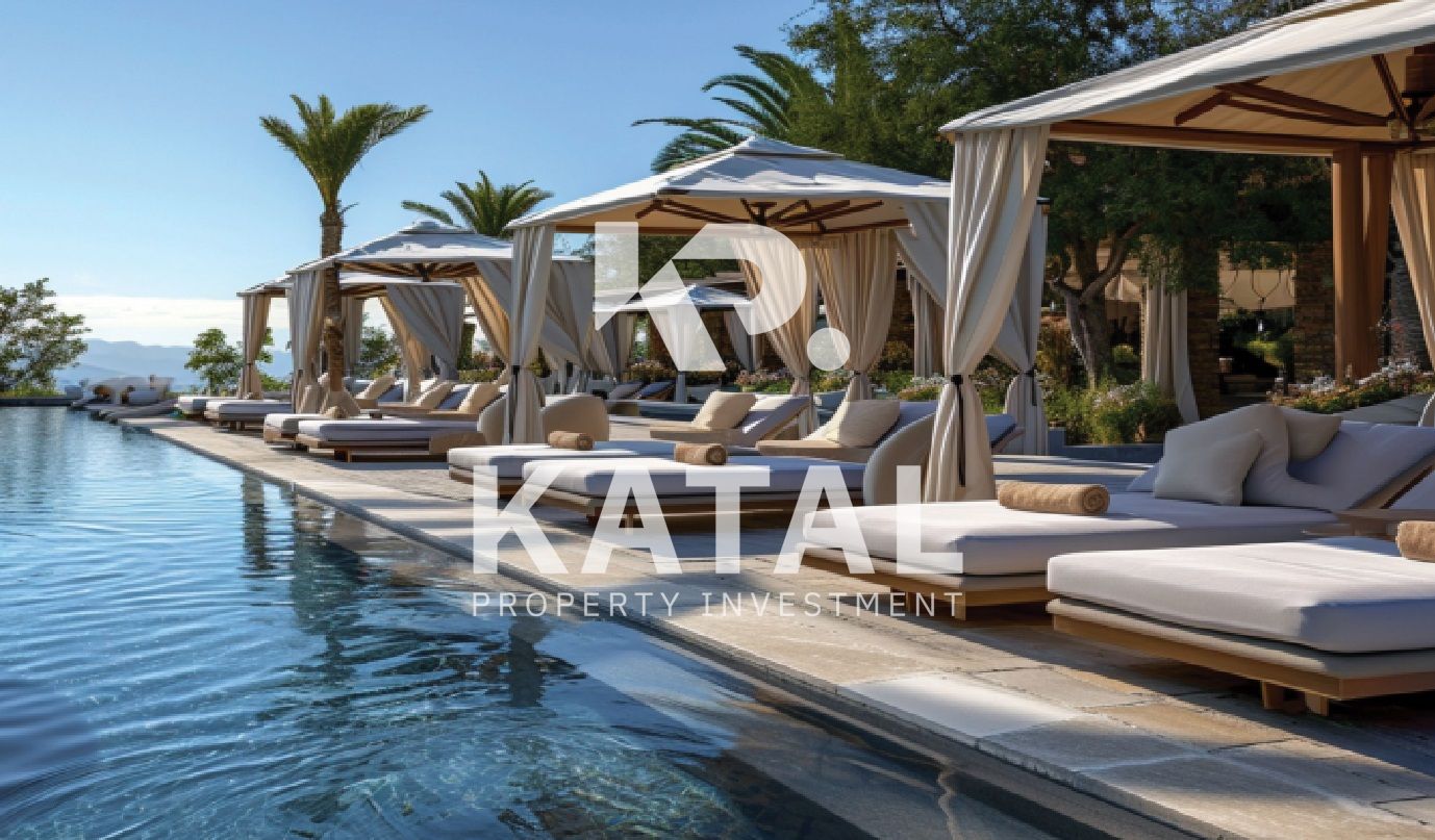 Private Pool | Stylishly Furnished | Steps to the Beach