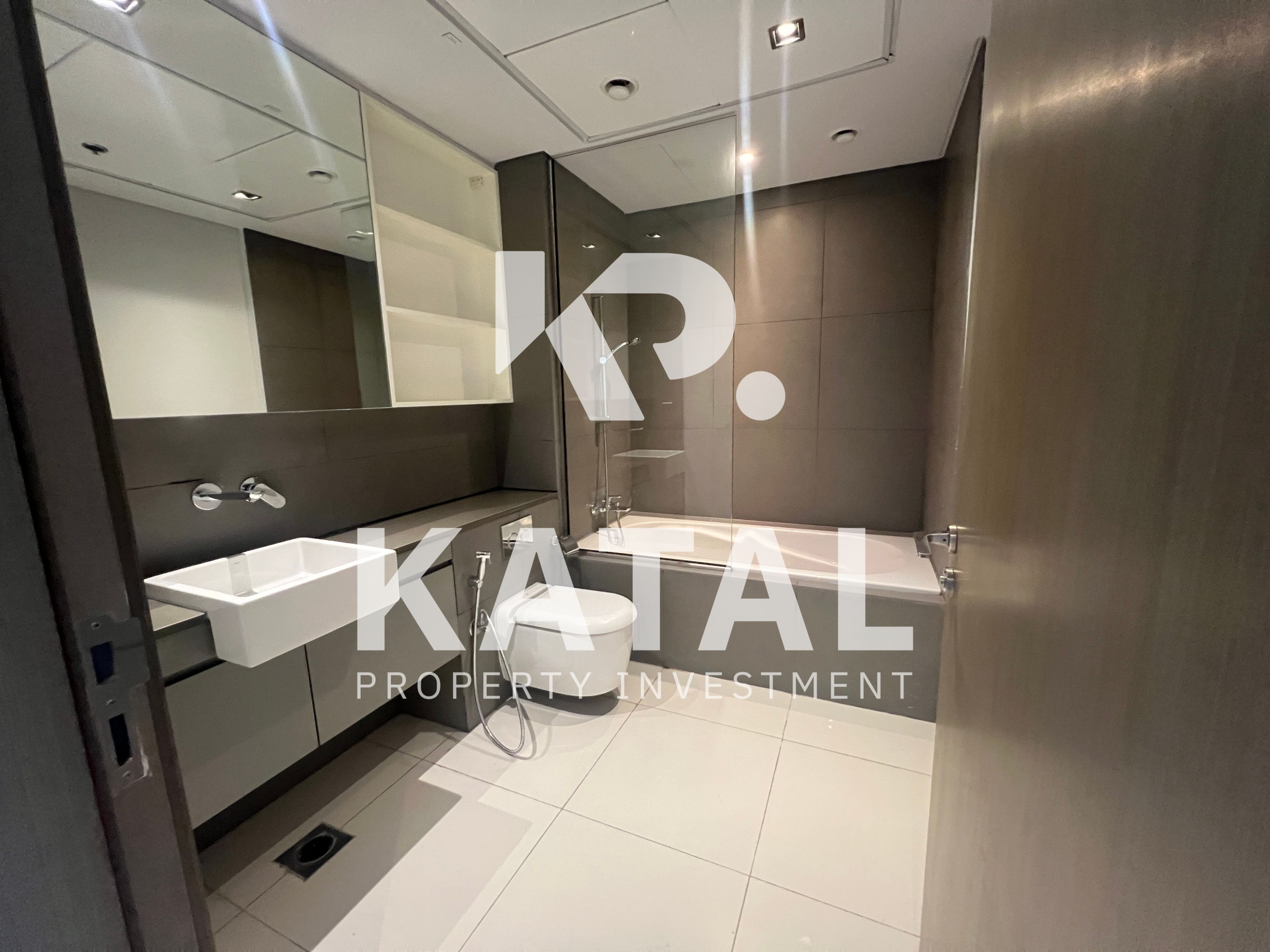 O3m1f54MMSG8st9nCOH5ToFRozrBY8wDXtNPG1HXmarkScale55markAligncentercentermarkAlpha0 Vacant | Prime Location | Alluring Views