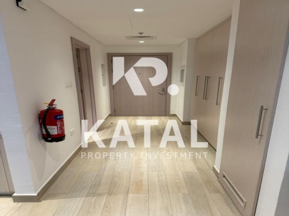 Well Maintained| Stunning View| Prime Location