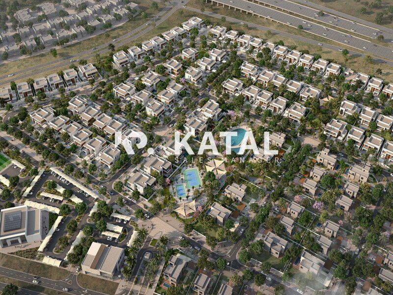 Huge Plot | Single-Row Corner | Vibrant Community