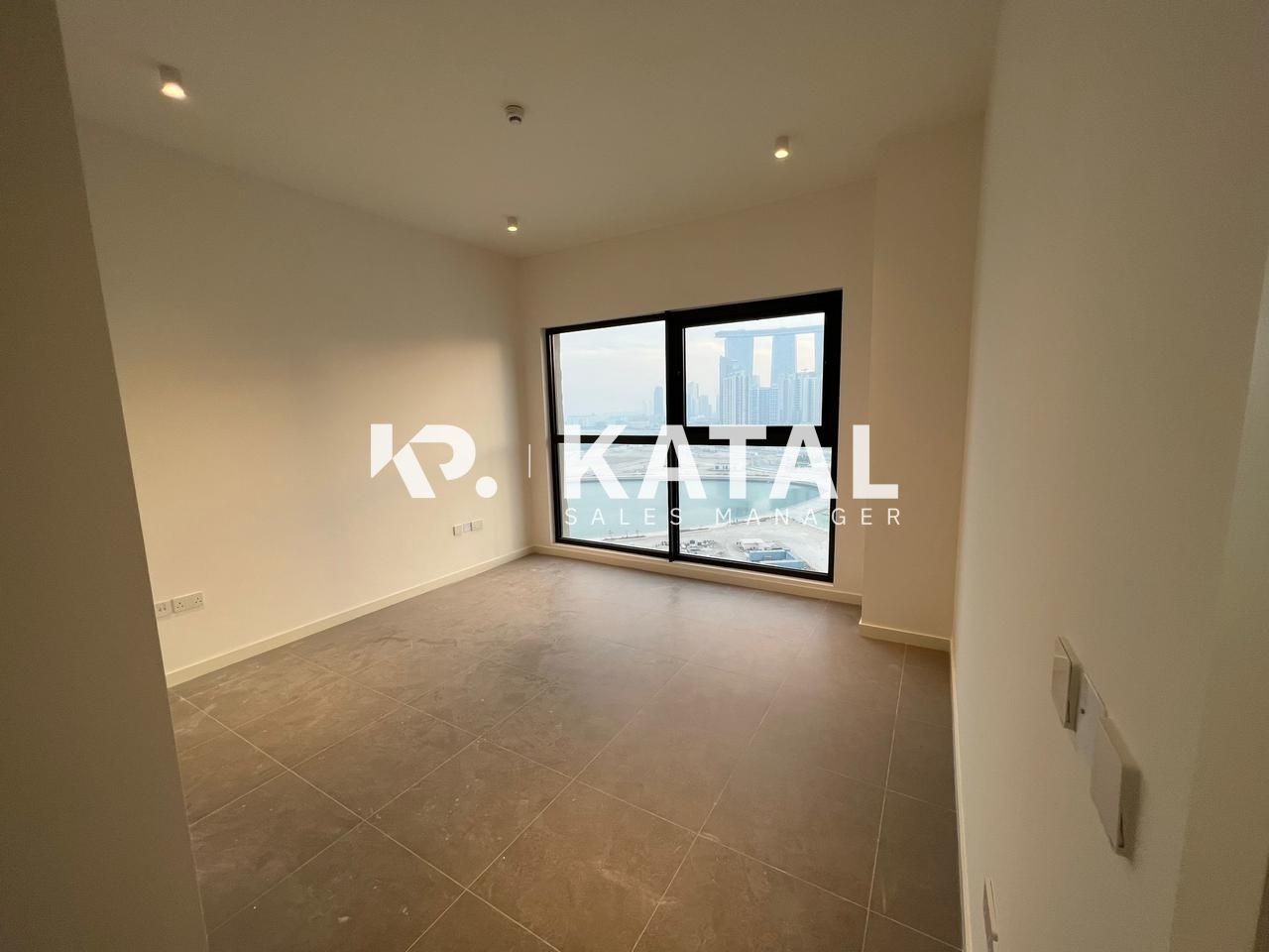 Well Maintained Unit | Prime Location | Great View | Call Us!