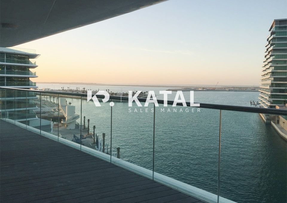 Waterfront Living| Luxury Lifestyle| Perfect Home