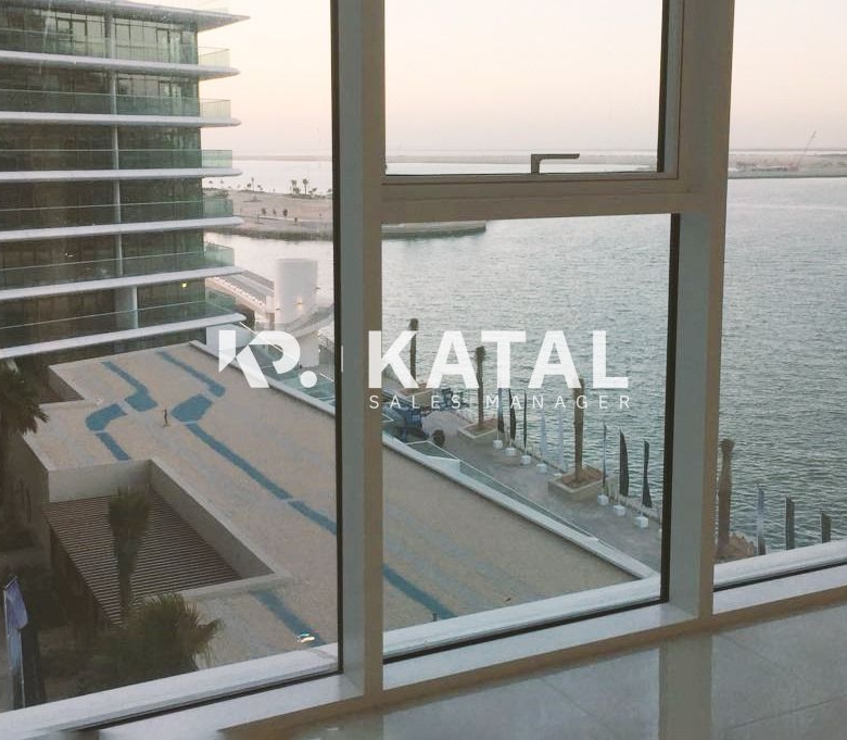 Waterfront Living| Luxury Lifestyle| Perfect Home