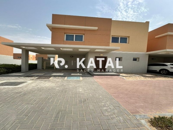 Fully Furnished | Corner Unit| Private Pool