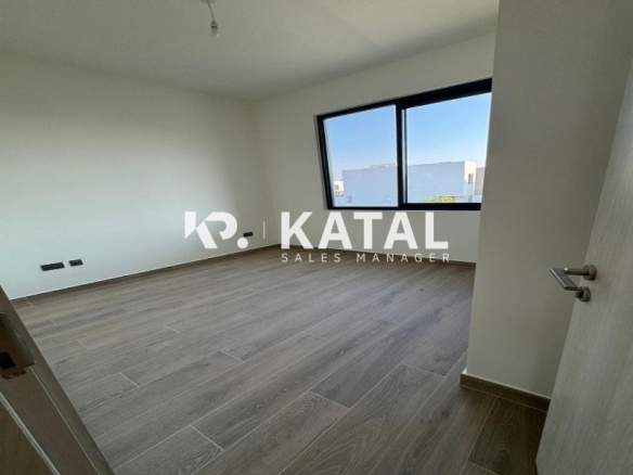 Ready to Move In | Spacious 4 BR+ Maid | Great Amenities