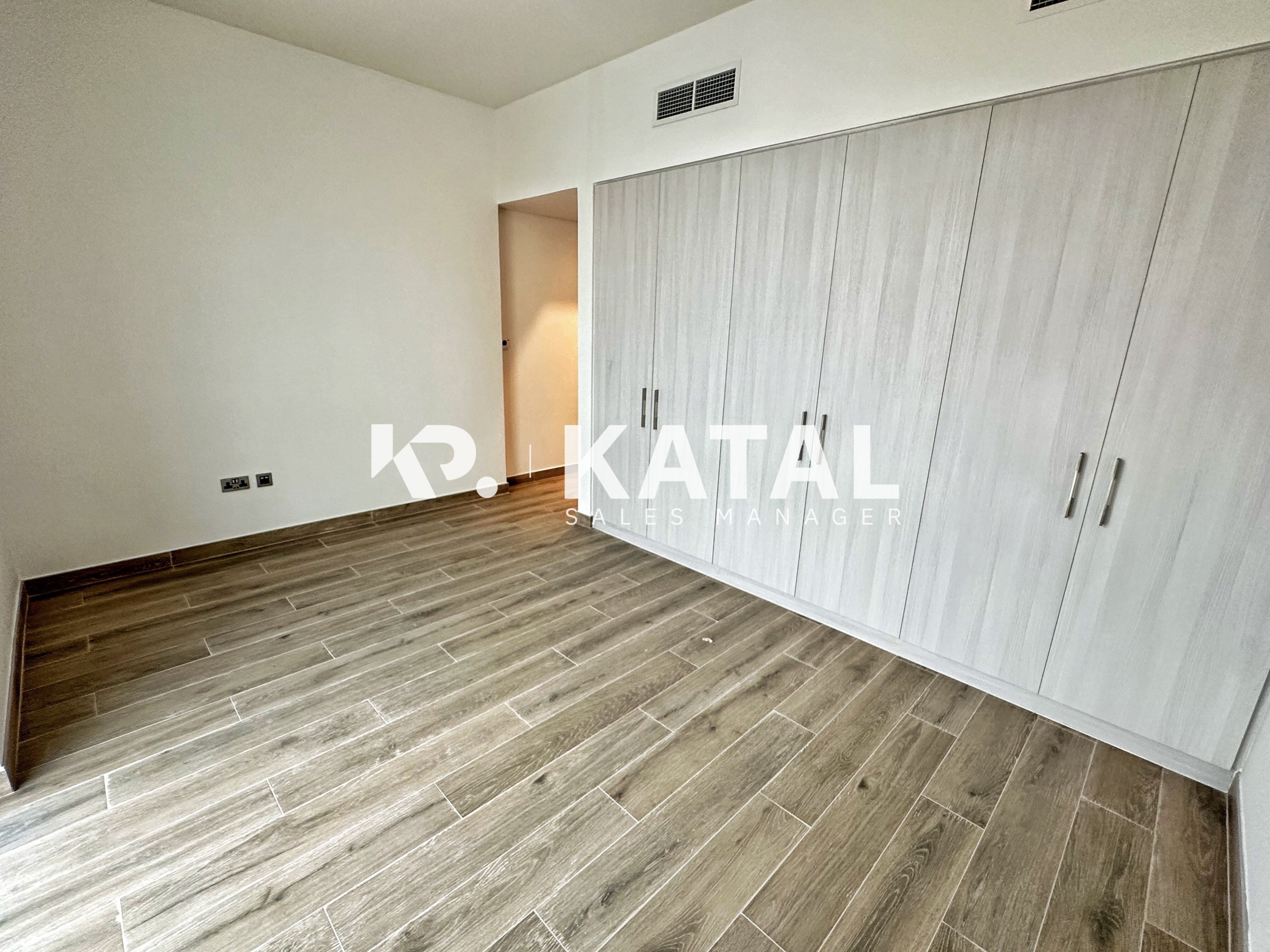 Modern Living | Prime Location | Single Row unit