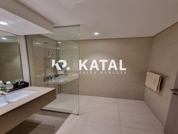 Canal View| Spacious Layout| Great Amenities
