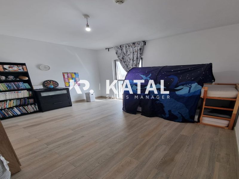 Canal View| Spacious Layout| Great Amenities