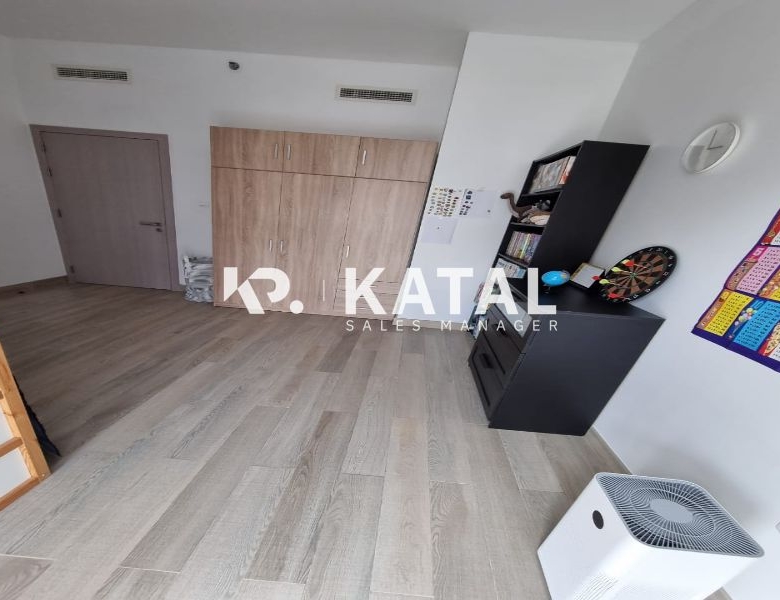Canal View| Spacious Layout| Great Amenities