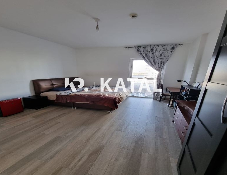 Canal View| Spacious Layout| Great Amenities