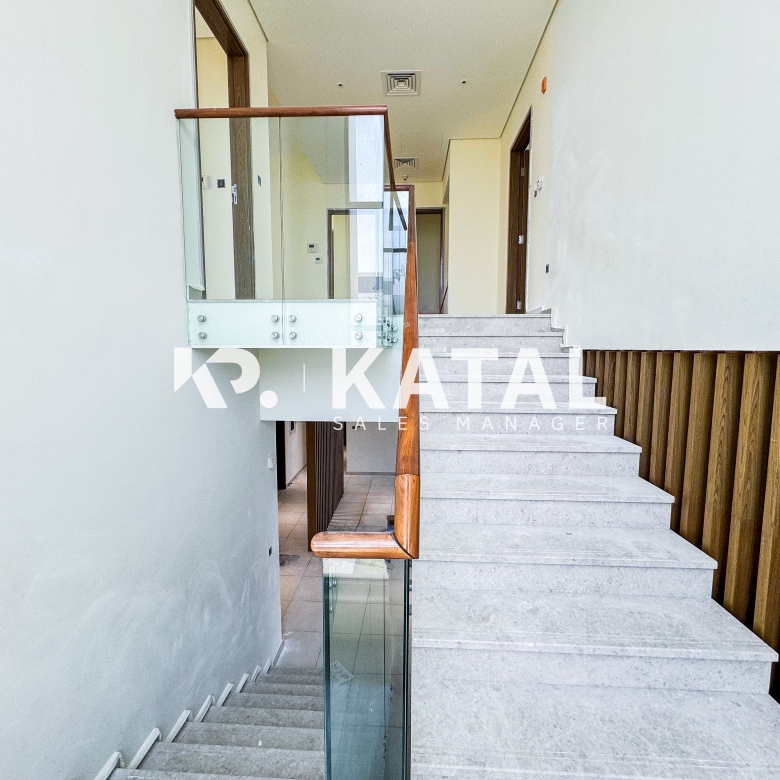 Prime Area | Single Row-Corner | Spacious Layout | Meet Us