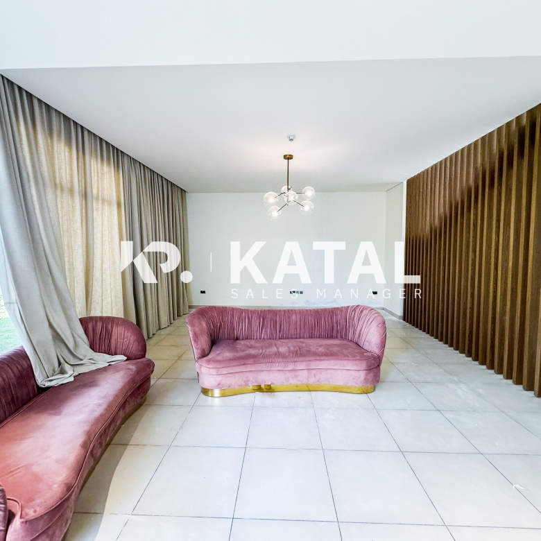 Prime Area | Single Row-Corner | Spacious Layout | Meet Us