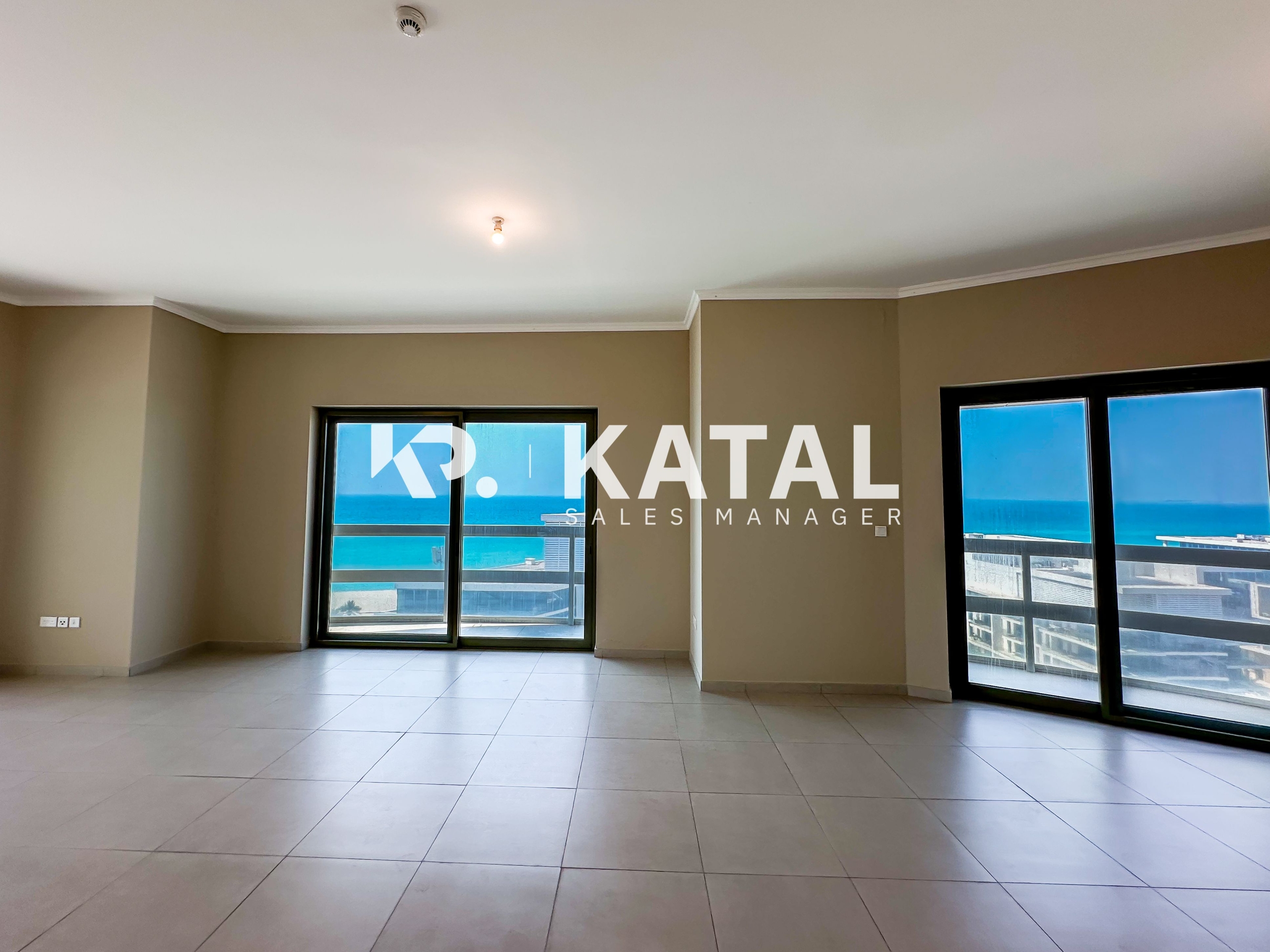 Stunning Sea View| 3BR + Maid| Prime Location