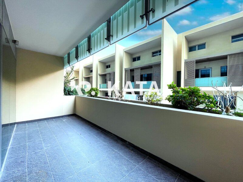 Spacious Unit | Prime Location | Beach Access