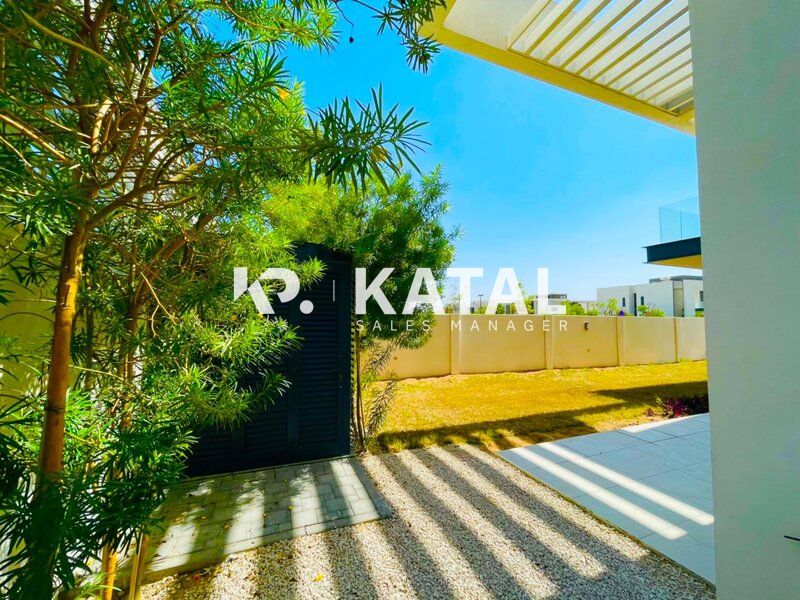 RmUbkAnx9Z0HadMc2yAxtopEH9oBXEn5mwW3ftJrmarkScale80markAligncentercentermarkAlpha0 Move in Now | Single-Row Corner | Perfect Location