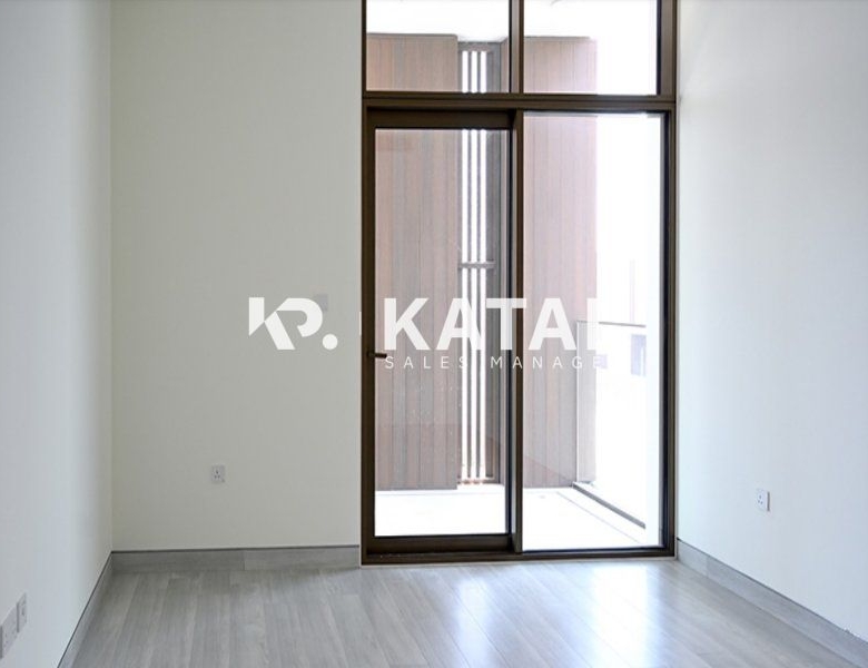 Modern 3BR + Maid’s Room | Brand New Corner Unit | Vacant