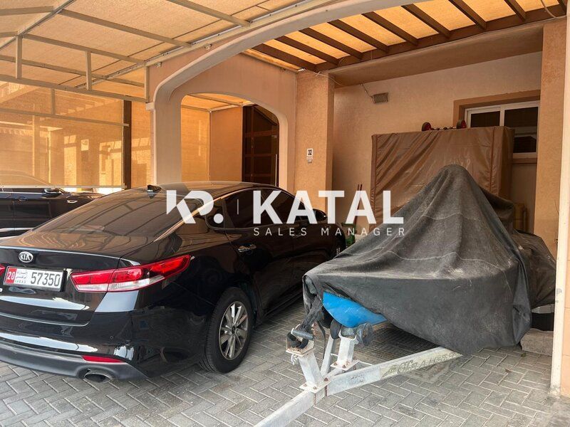 Unfurnished | Spacious Layout | Owner Occupied
