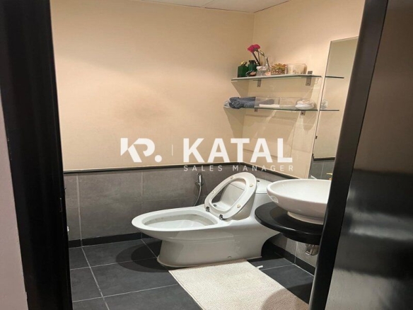 Unfurnished | Spacious Layout | Owner Occupied