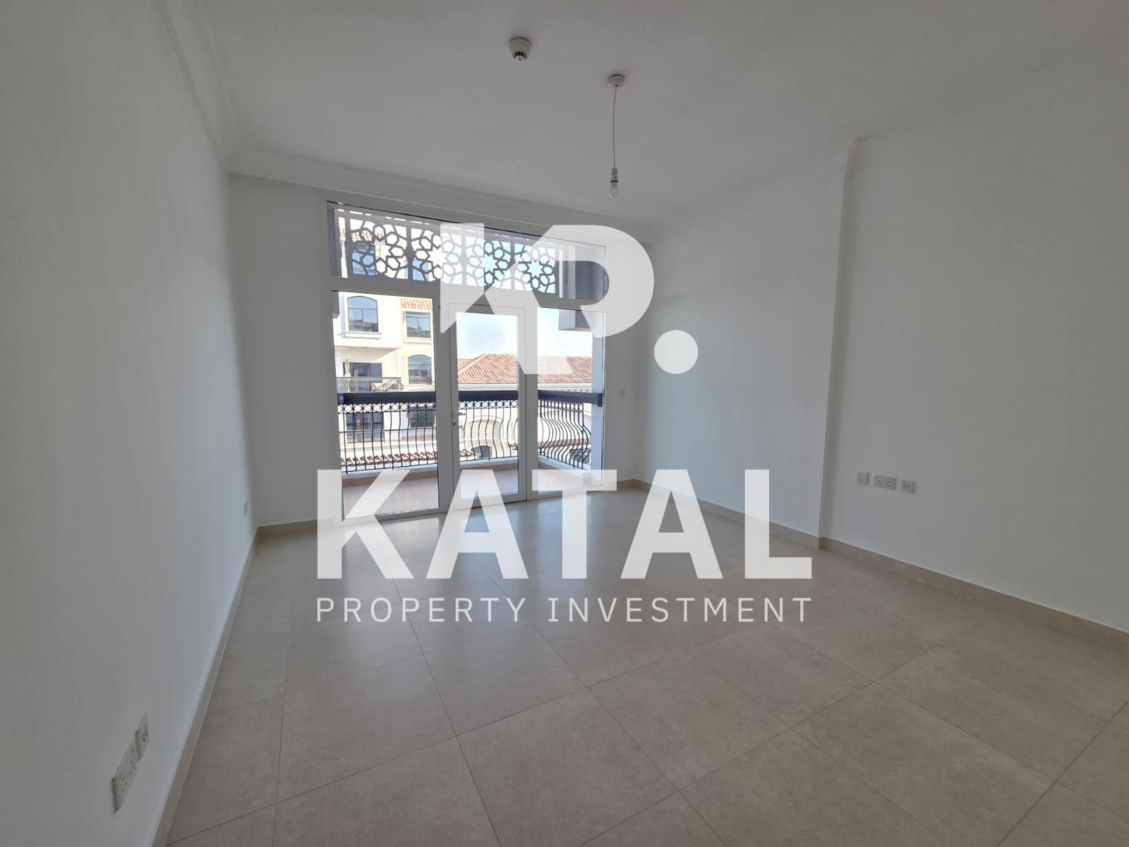 Hot Deal | Golf Views | Ready to Move In
