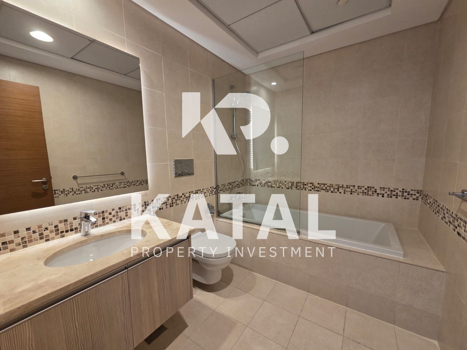Hot Deal | Golf Views | Ready to Move In