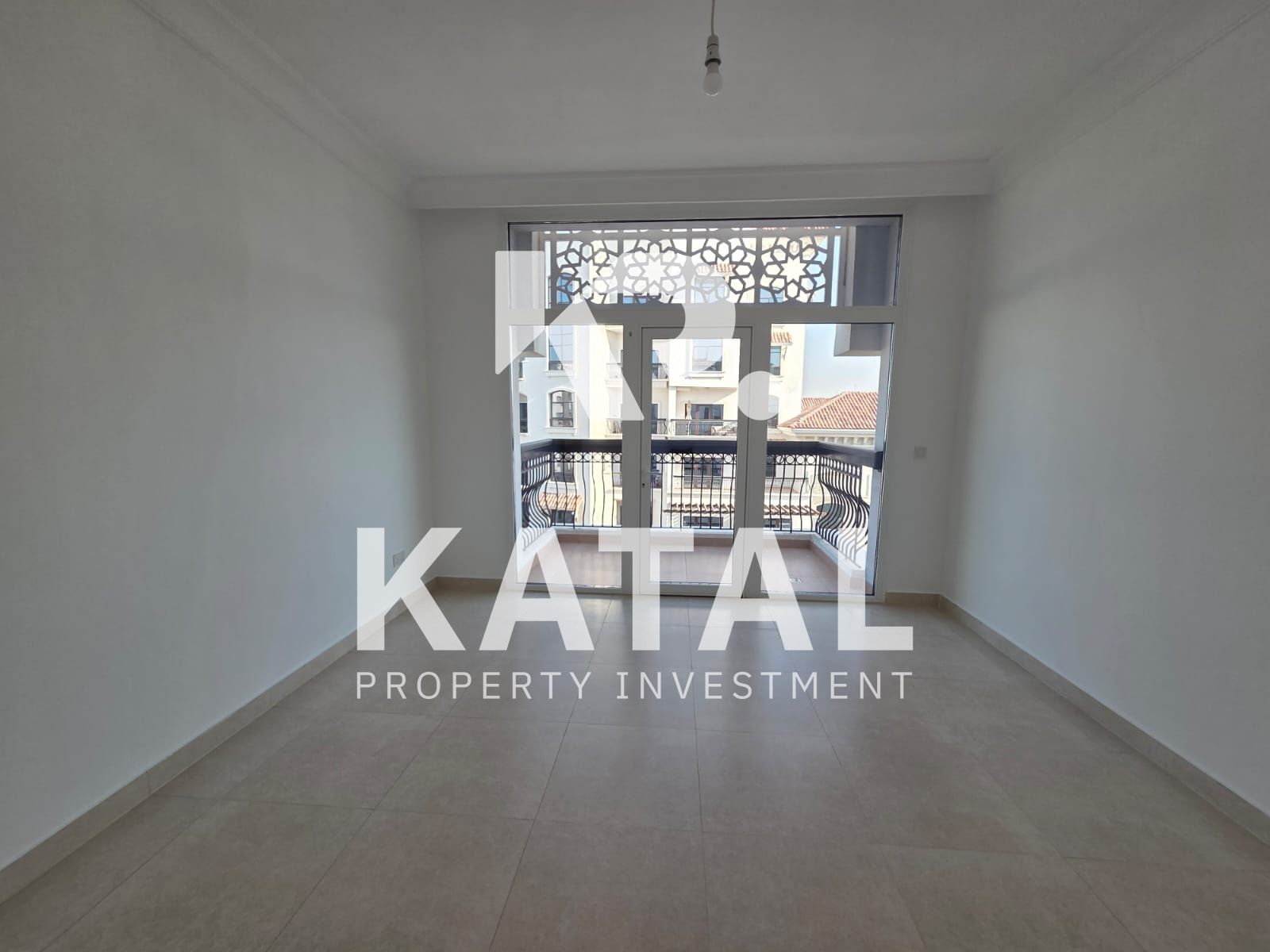 Hot Deal | Golf Views | Ready to Move In
