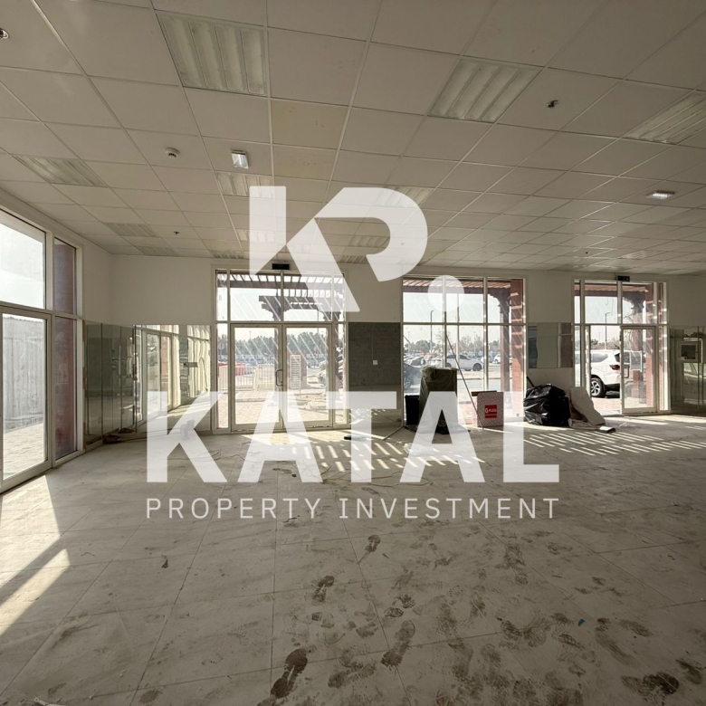 Spacious Retail Unit | Prime Commercial Spot