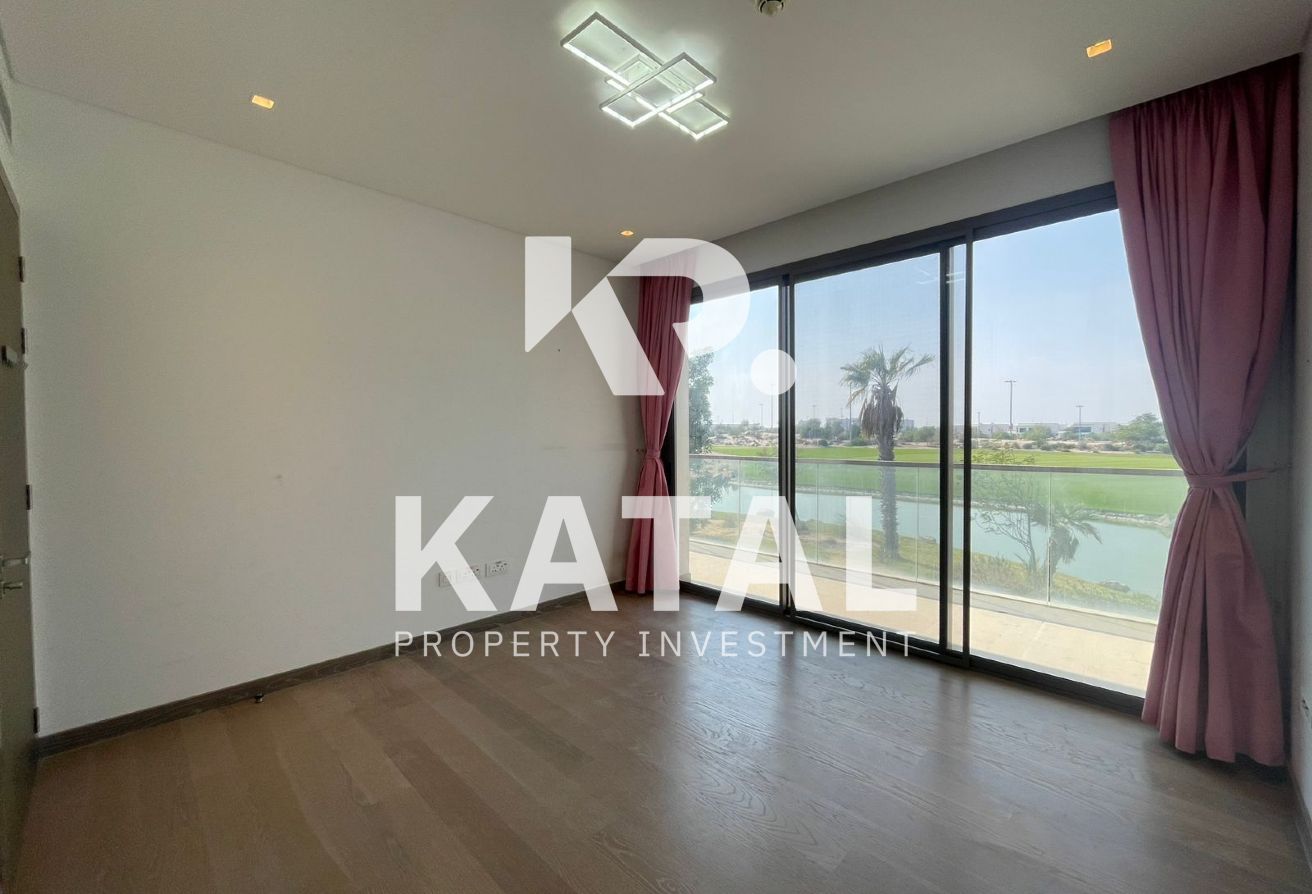 Corner Single Row | Golf & Lake View |Move in Now