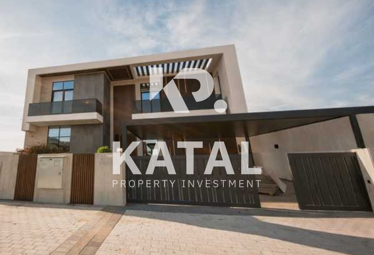 Brand New 5BR | Private Pool | Move in Now