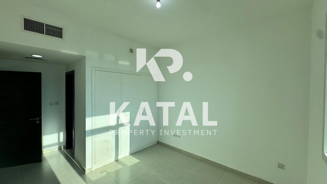 Corner Unit |Spacious Layout| Ready to Move