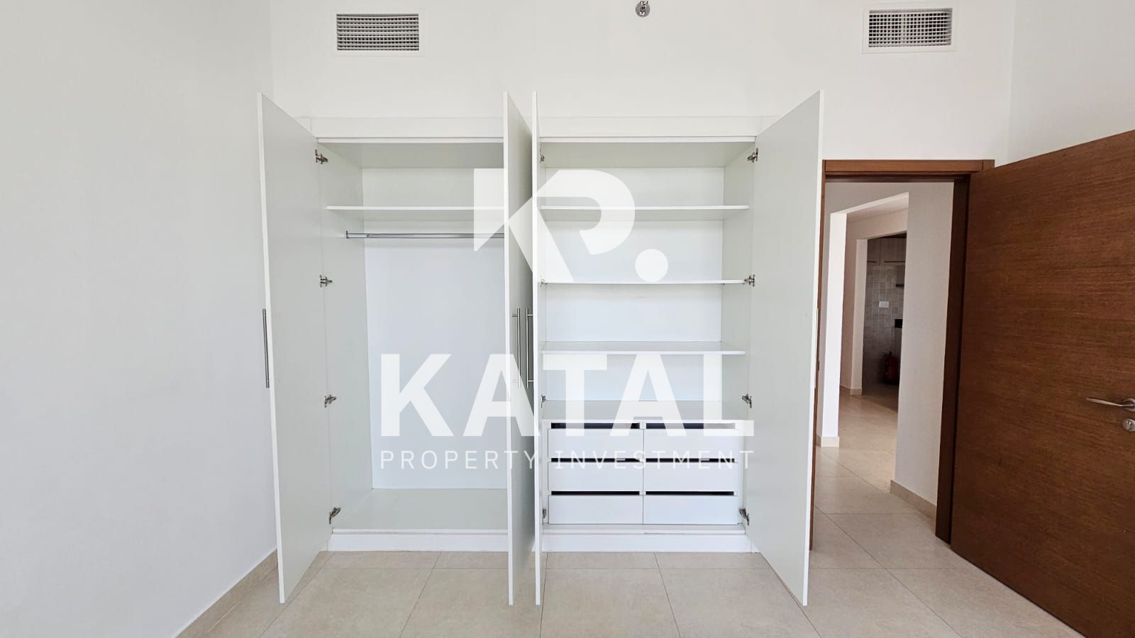 Golf and Ferrari World View | Stunning 2BR Prime Area