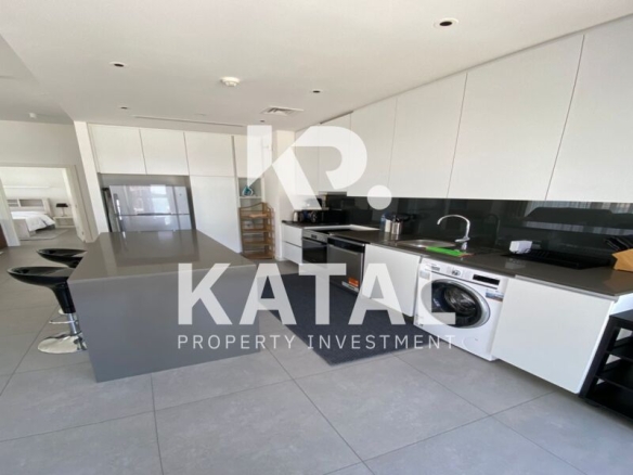 Fully Furnished 1BR | High Floor | Plaza View