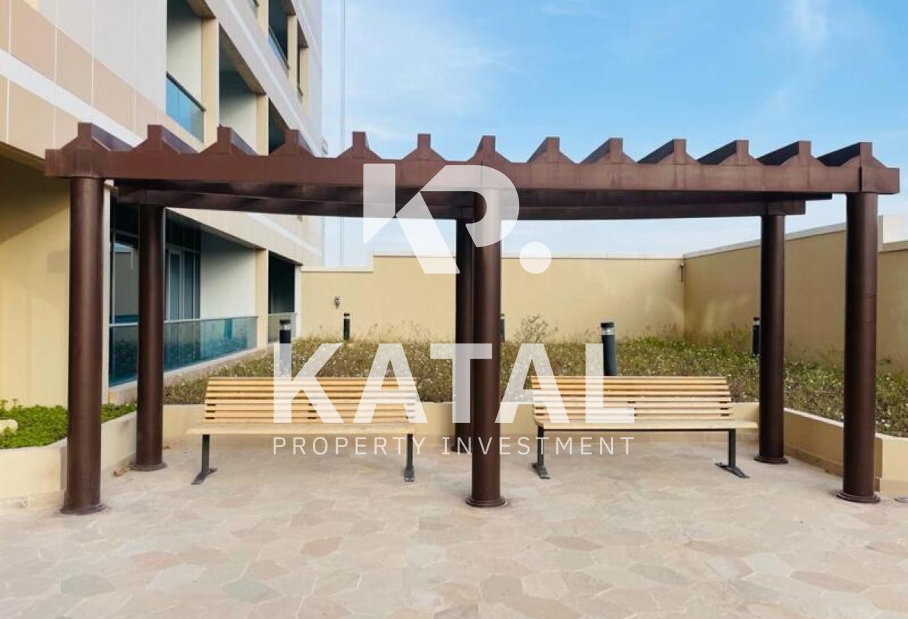 Well Maintained | 1BR w/ Balcony| Spacious Living