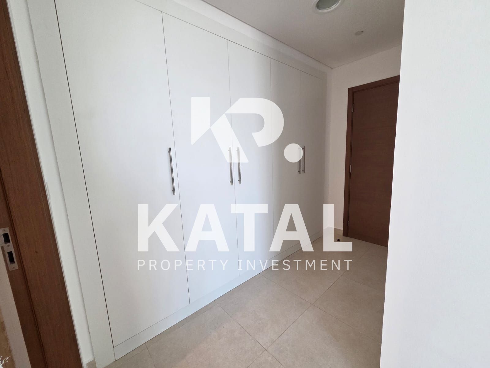 Hot Deal | Golf Views | Ready to Move In