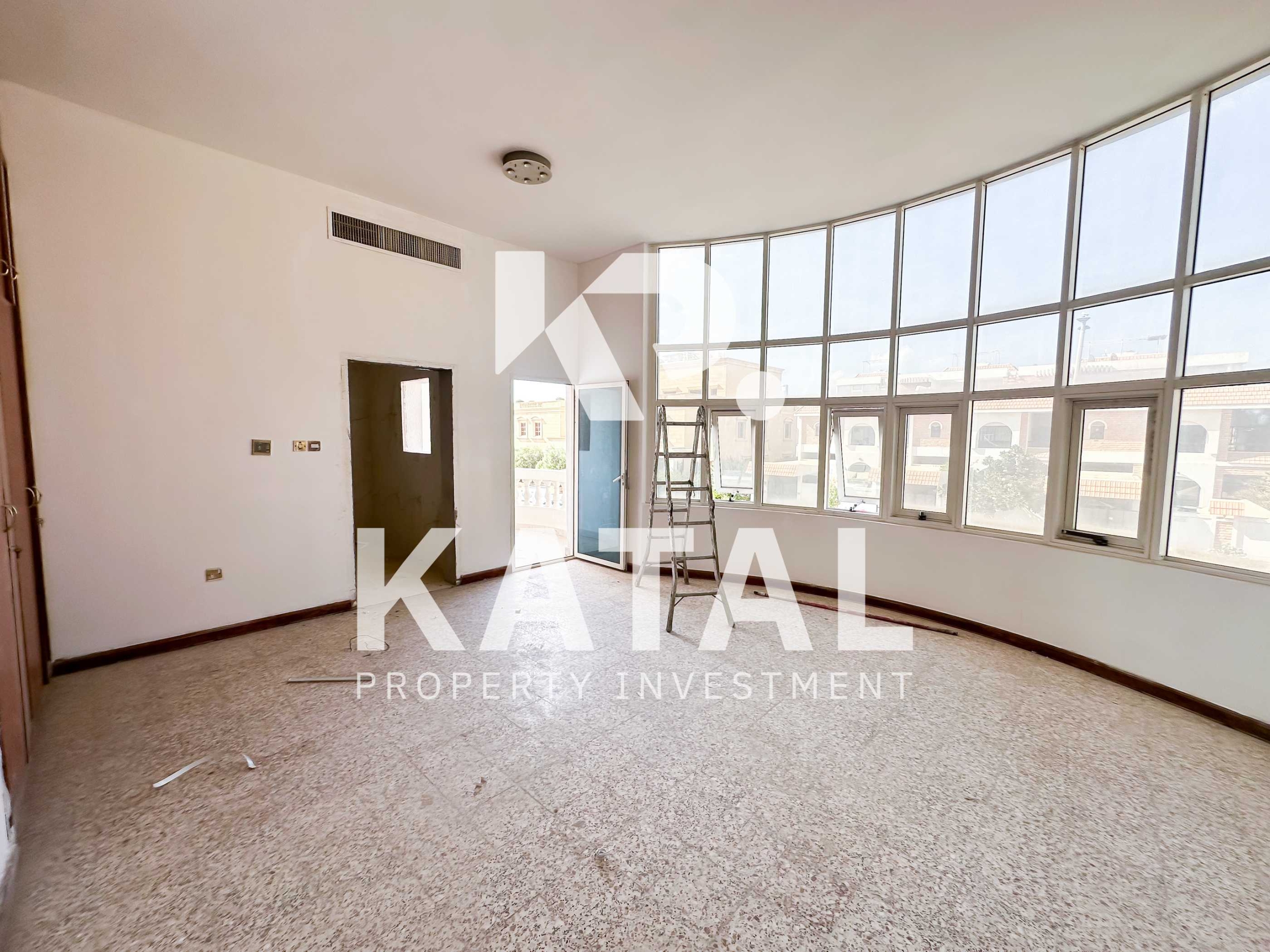 O3m1f54MMSG8st9nCOH5ToFRozrBY8wDXtNPG1HXmarkScale55markAligncentercentermarkAlpha065autocompressw2800 Stunning Villa| Spacious | Commercial Potential