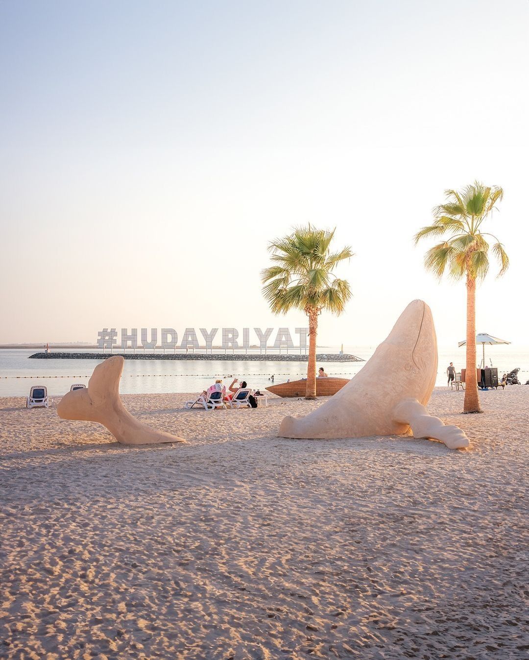 Hudayriyat Island Abu Dhabi luxury villas, waterfront homes and residential communities